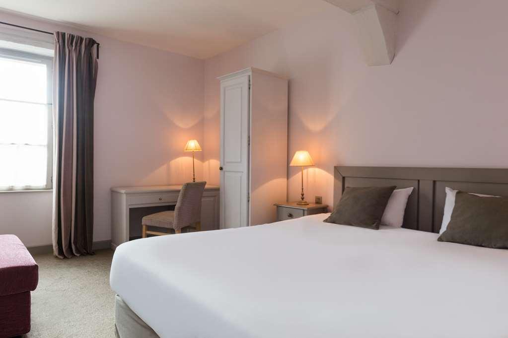 Hotel Ogaux Vieux Remparts Provins Zimmer foto